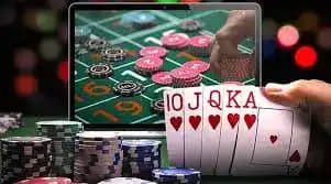 Người chơi Việt Nam đang tham gia bàn live casino trên điện thoại tại bj888